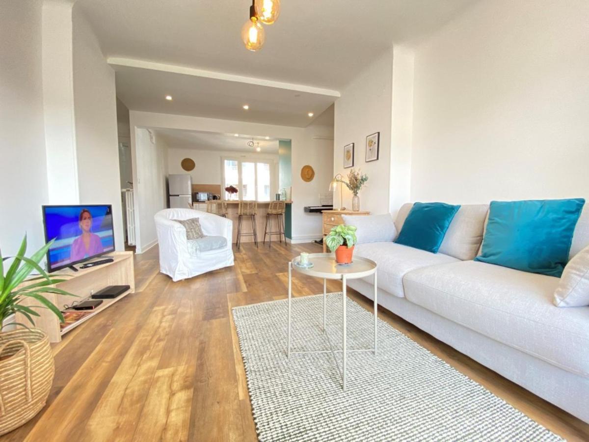 Charmant T3 Renove En Centre-Ville D'Annecy Avec Balcon, Ascenseur Et Parking Prive - Fr-1-432-83 Exteriör bild